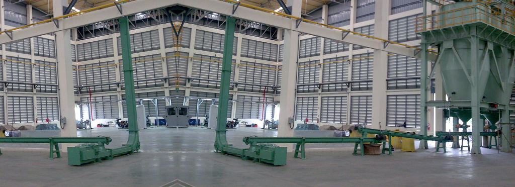 Snake chain conveyor on site